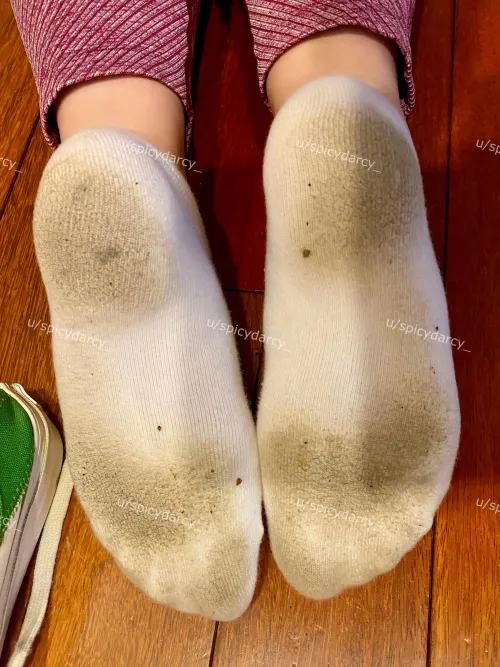 Nice place for your face, huh? [selling] [USA]