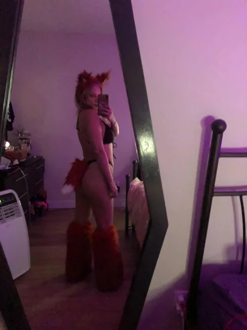 What does the fox say? Whatever gets you in my bed