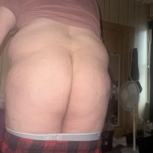 57 fat femme La Crosse