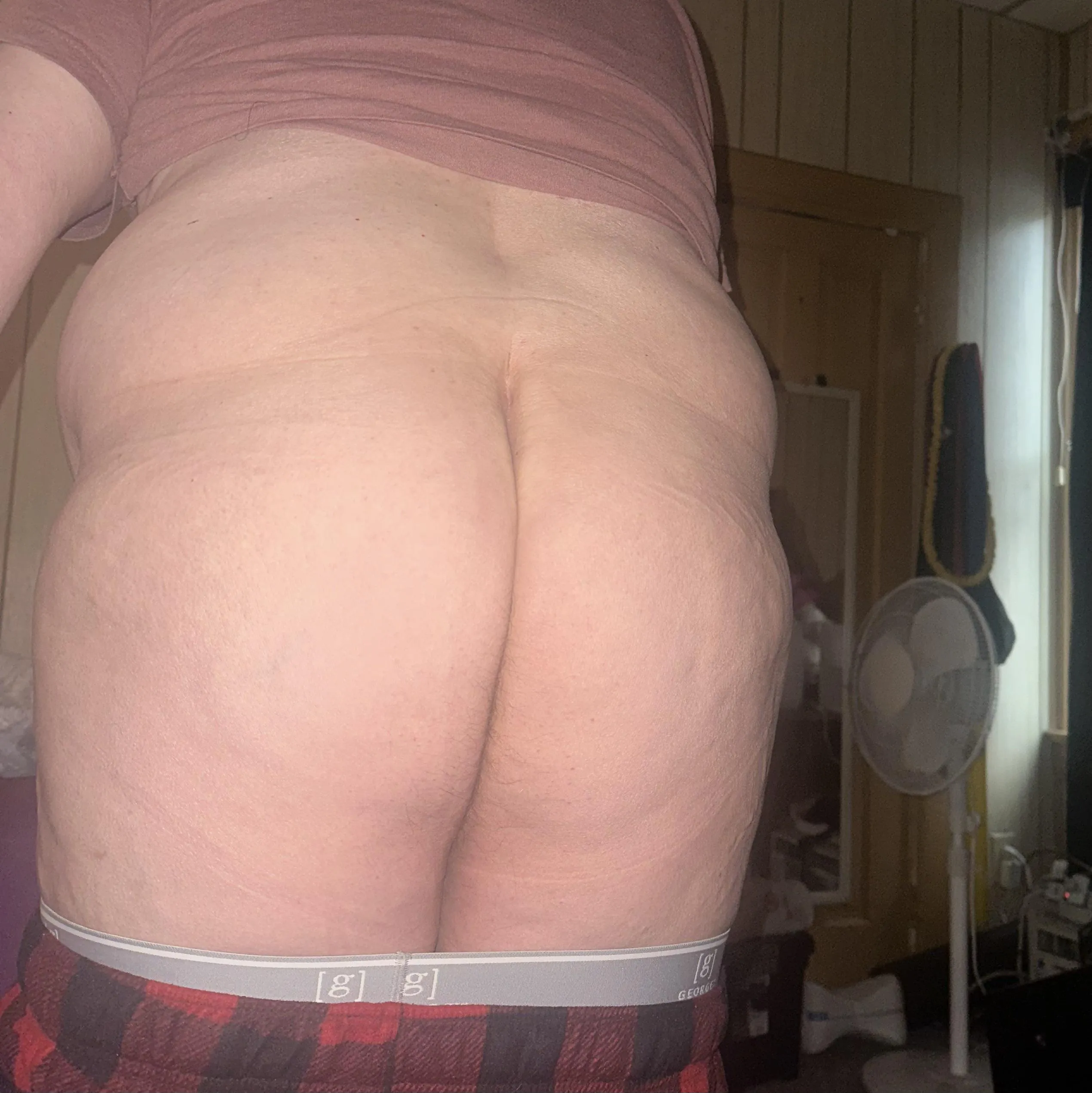 57 fat femme La Crosse