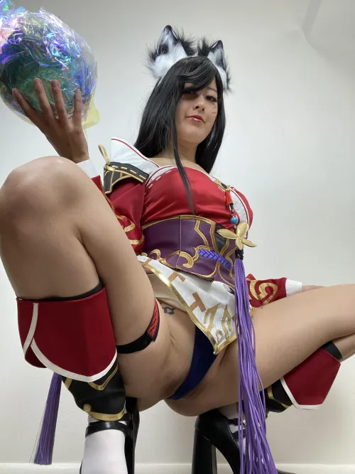 Ahri (Starrr_Fyre)