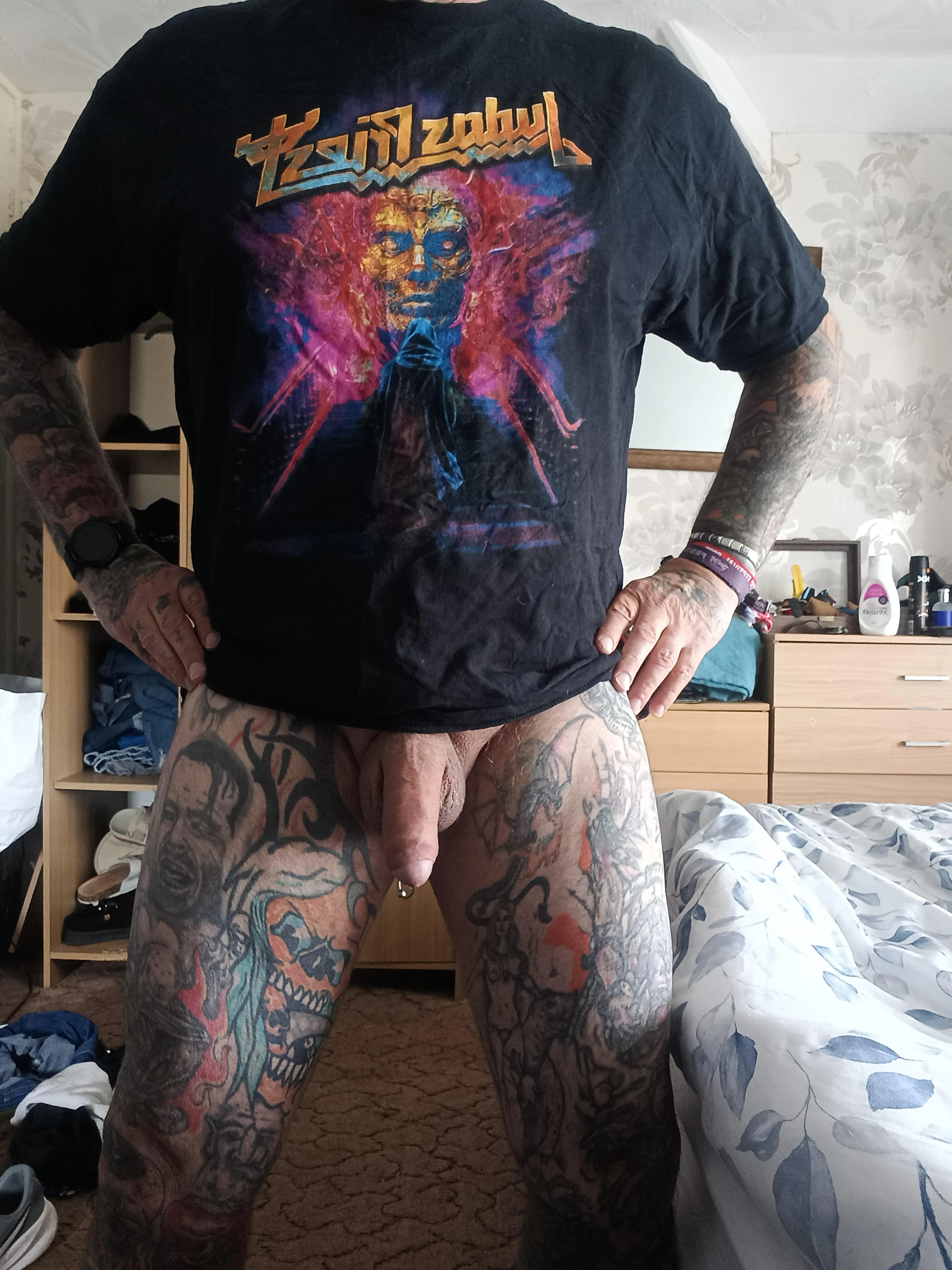 Good afternoon metalheads