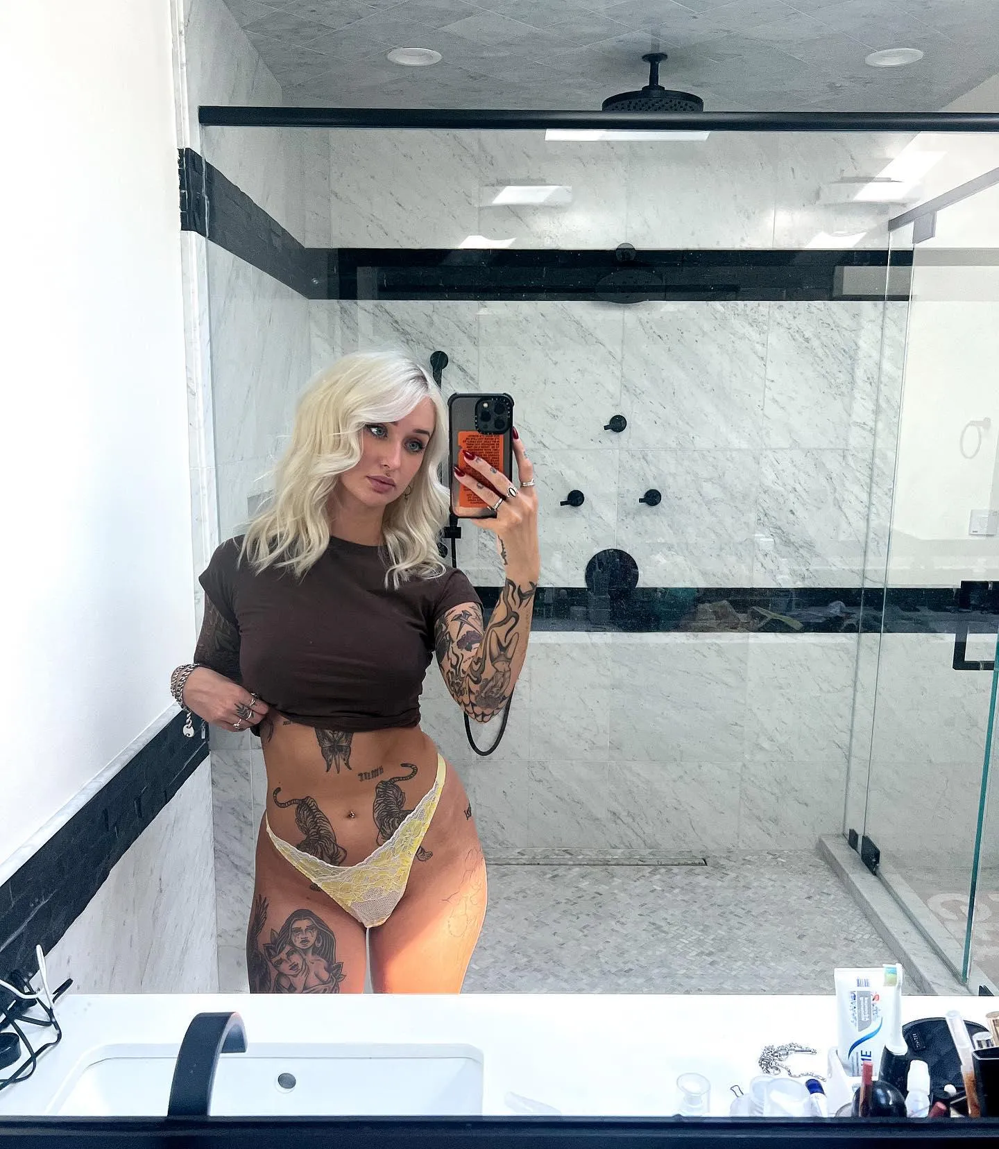 mirror mirror on the wall who's the naughtiest blonde of them all