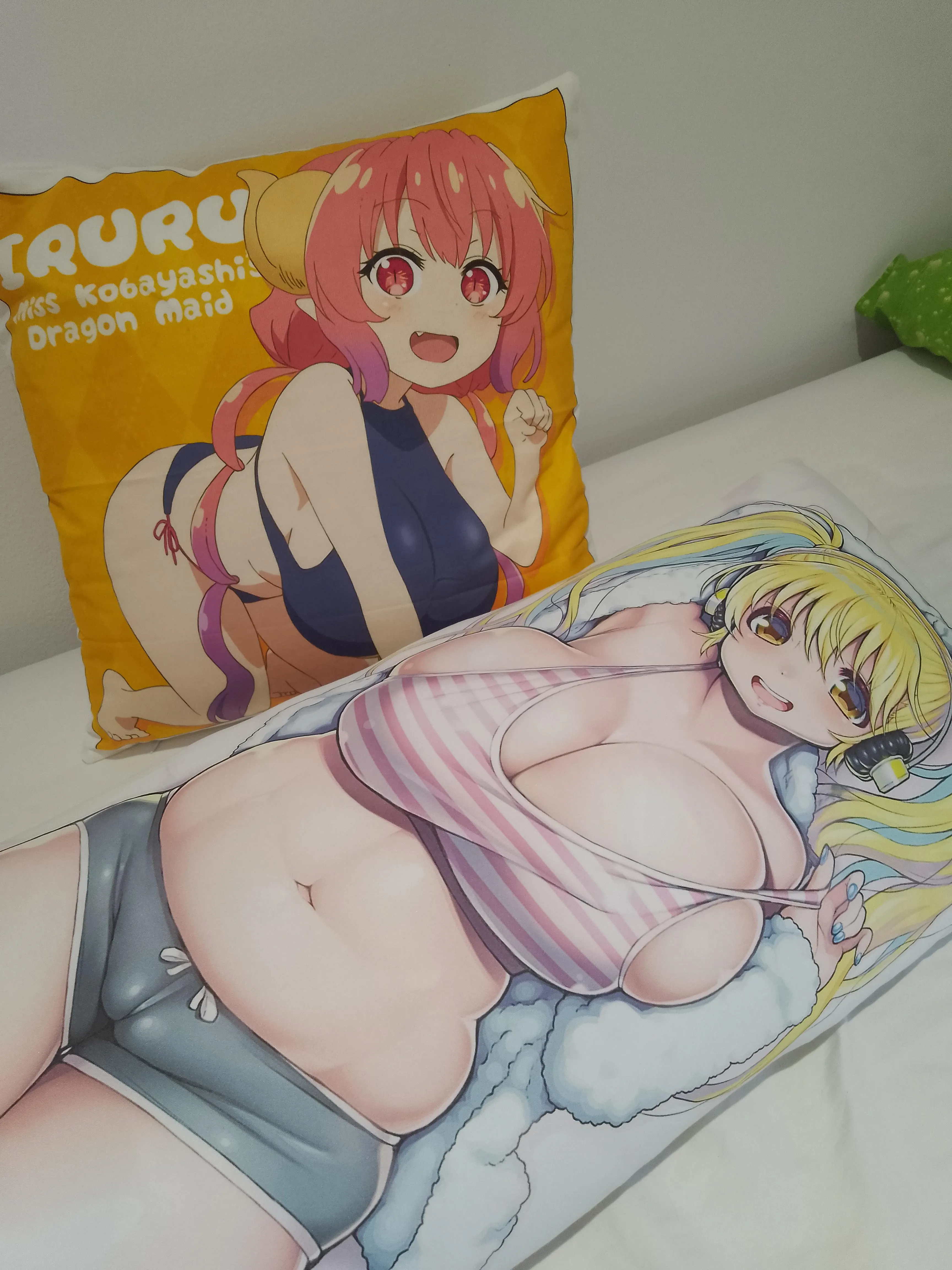 My two thicc waifus