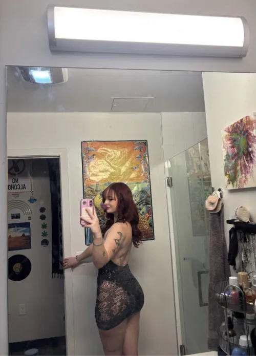 No thoughts. Just this body and bad intentions