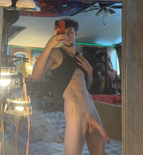 Who can throat 10.5” to the base?