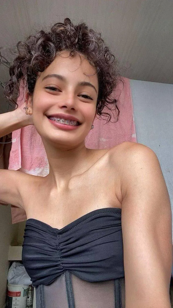 07 teen with a tiny titty, do you think i'm cute enough?