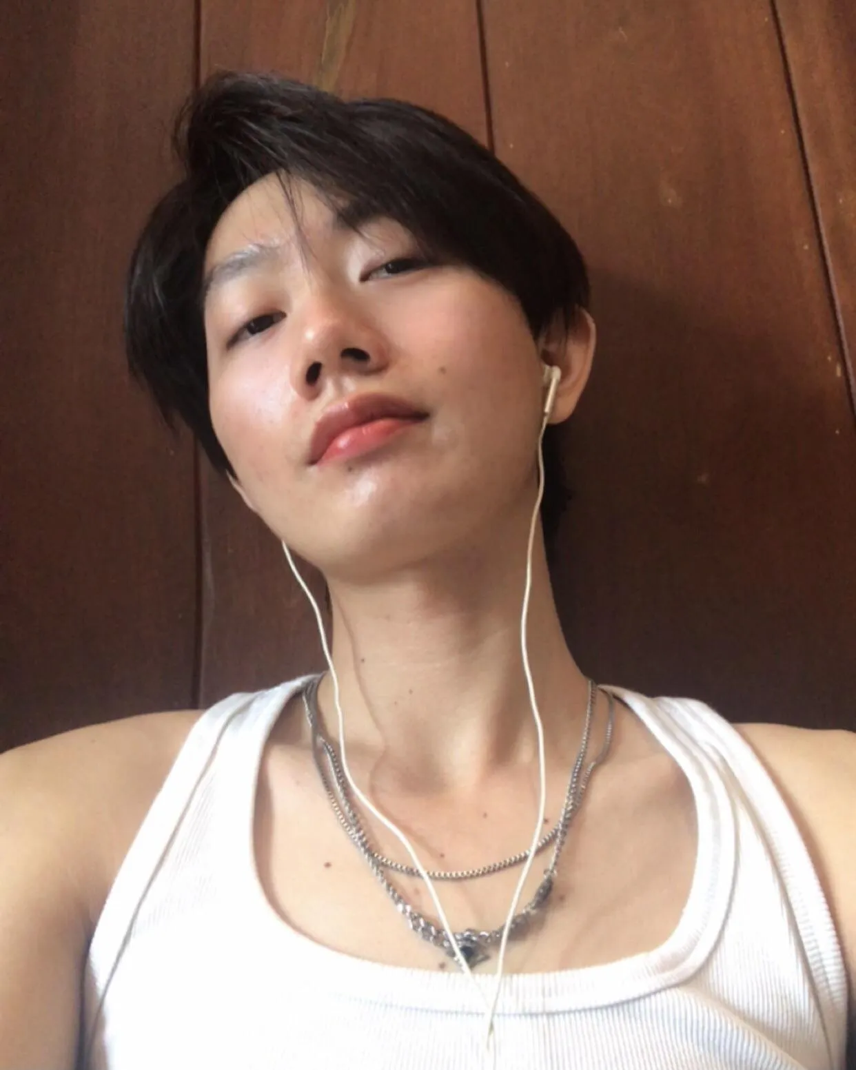 21 Asian twink in Cambodia hmu snap@dkhi74