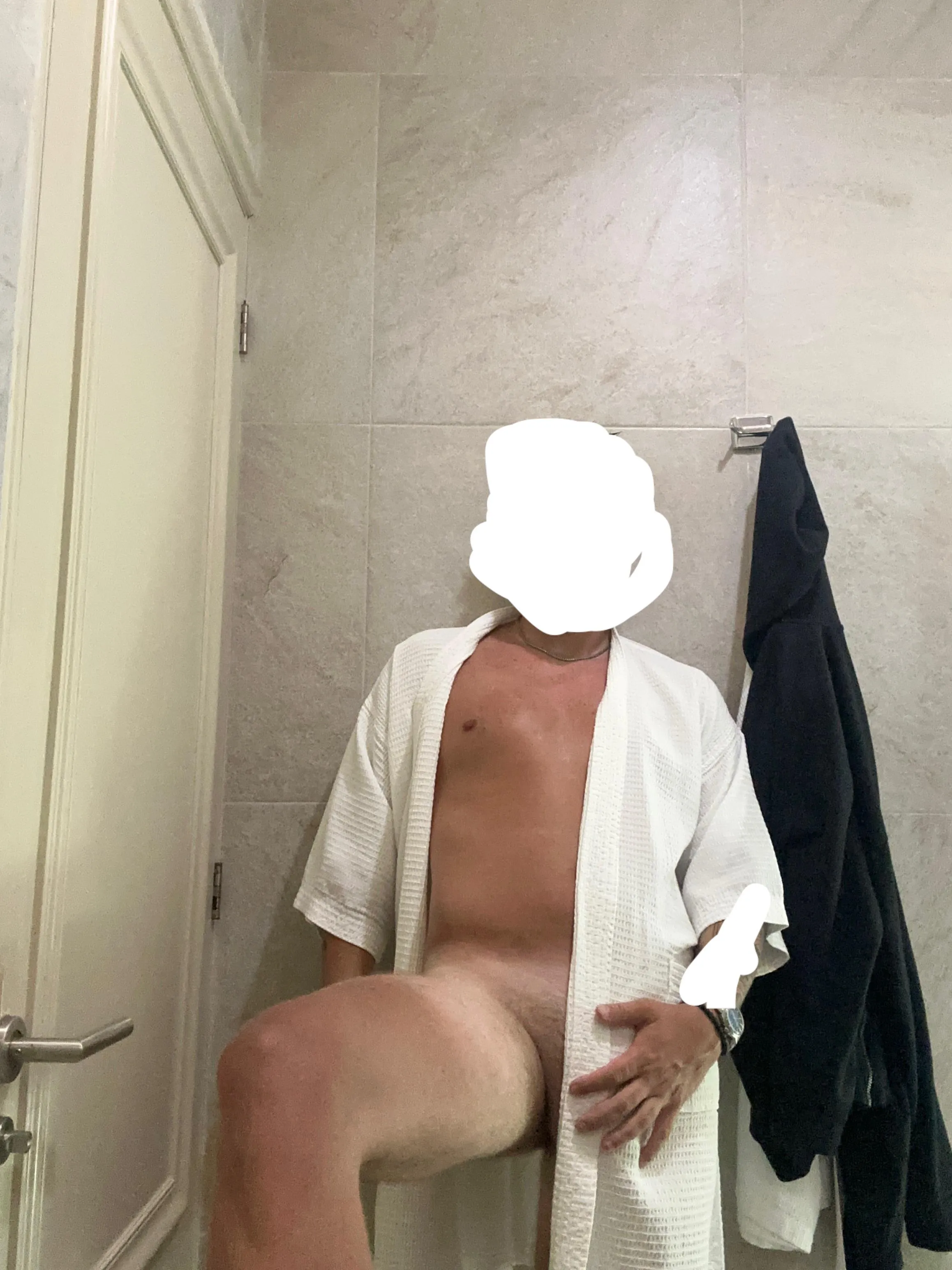 29 [M4FM] #Marietta - tatted gym rat hosting all day and night. Happy to travel too. Employed and sane, dog dad, book lover. Happy to share pics