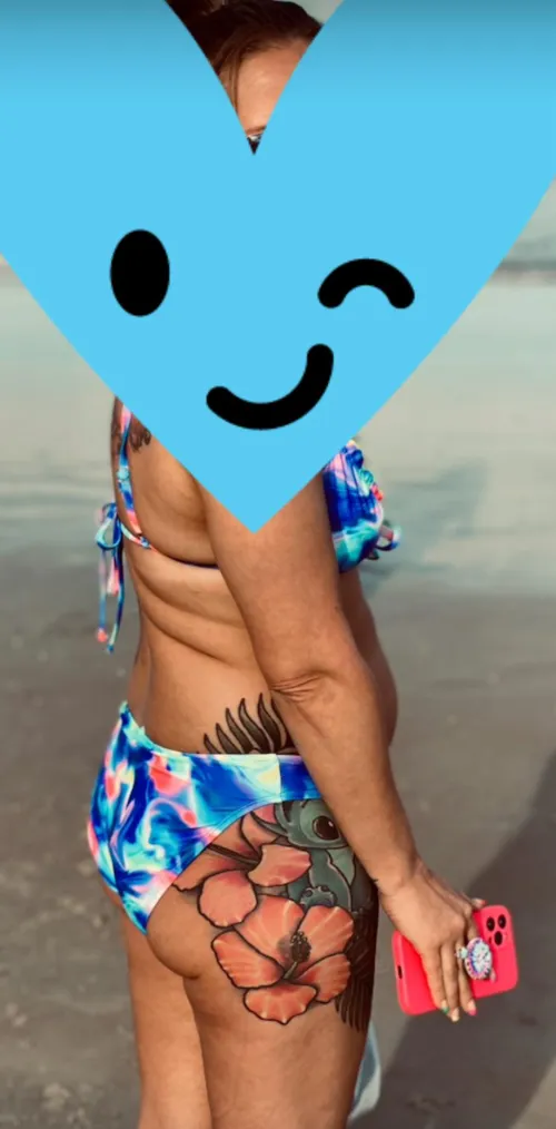 41/59 [mf4mf] Leesburg. Not doing anything Saturday. Join us at our place for a pool party. Msg for details.