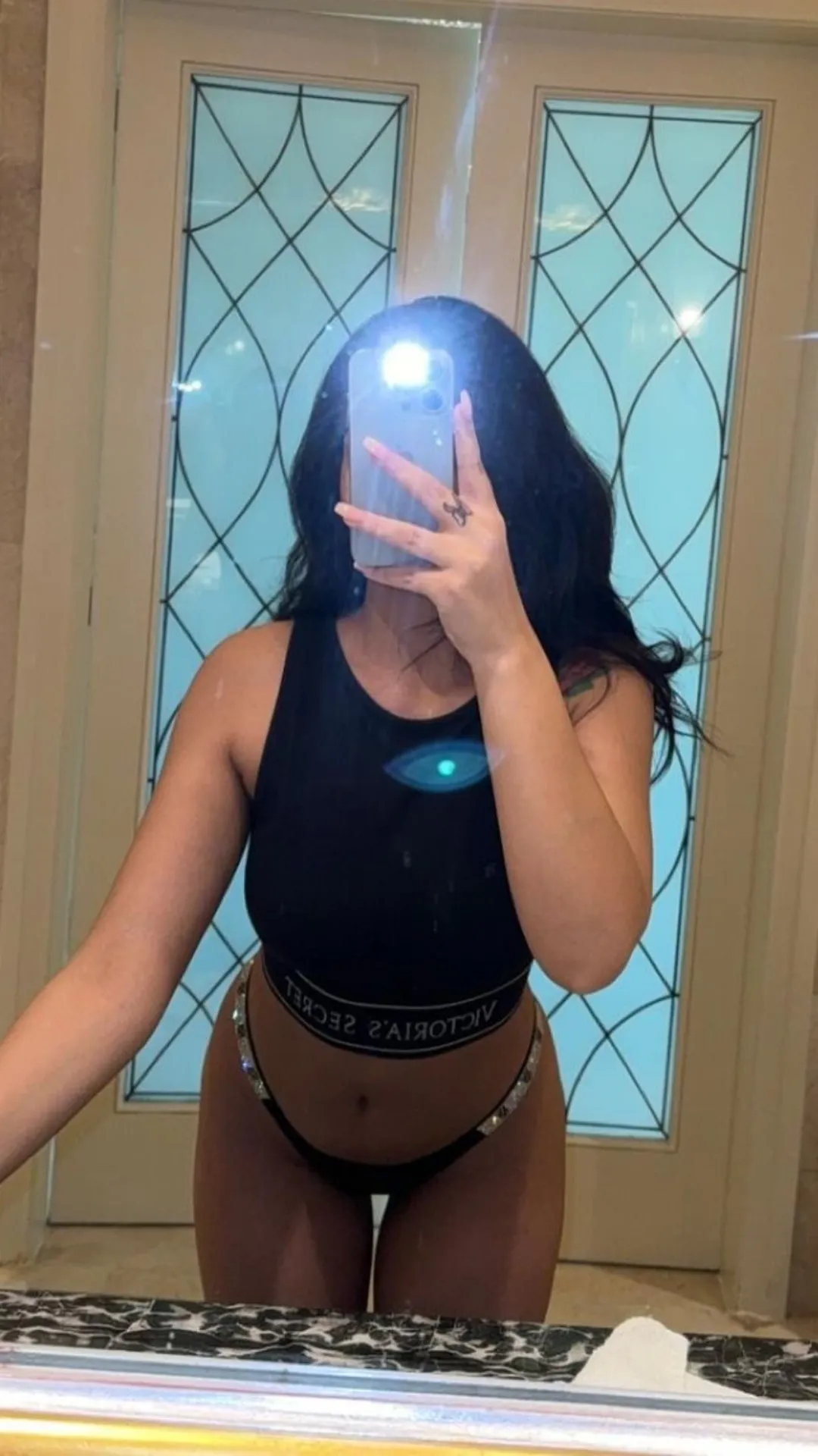 Another mirror selfie