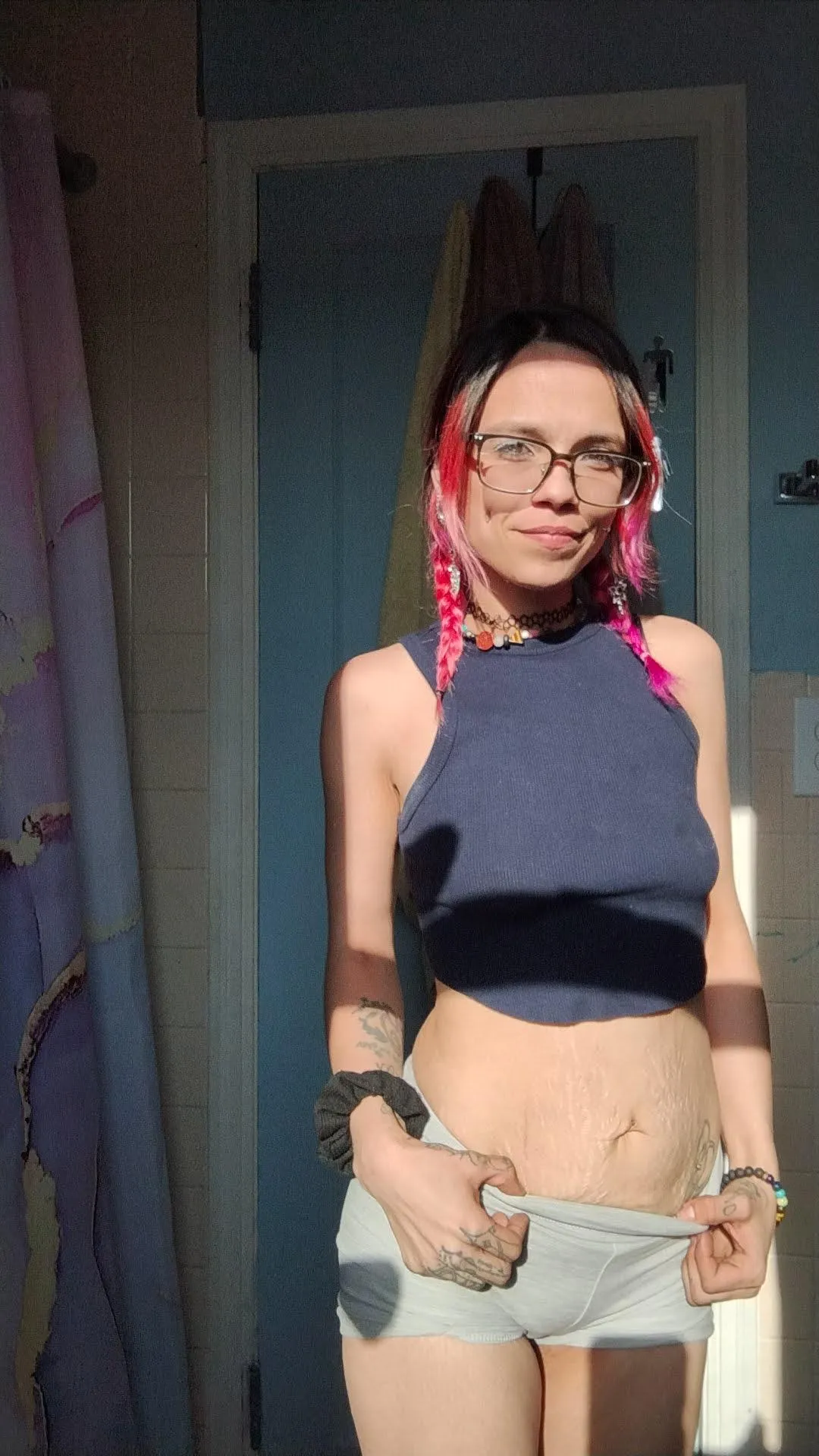 Are U Into Shy Aunties