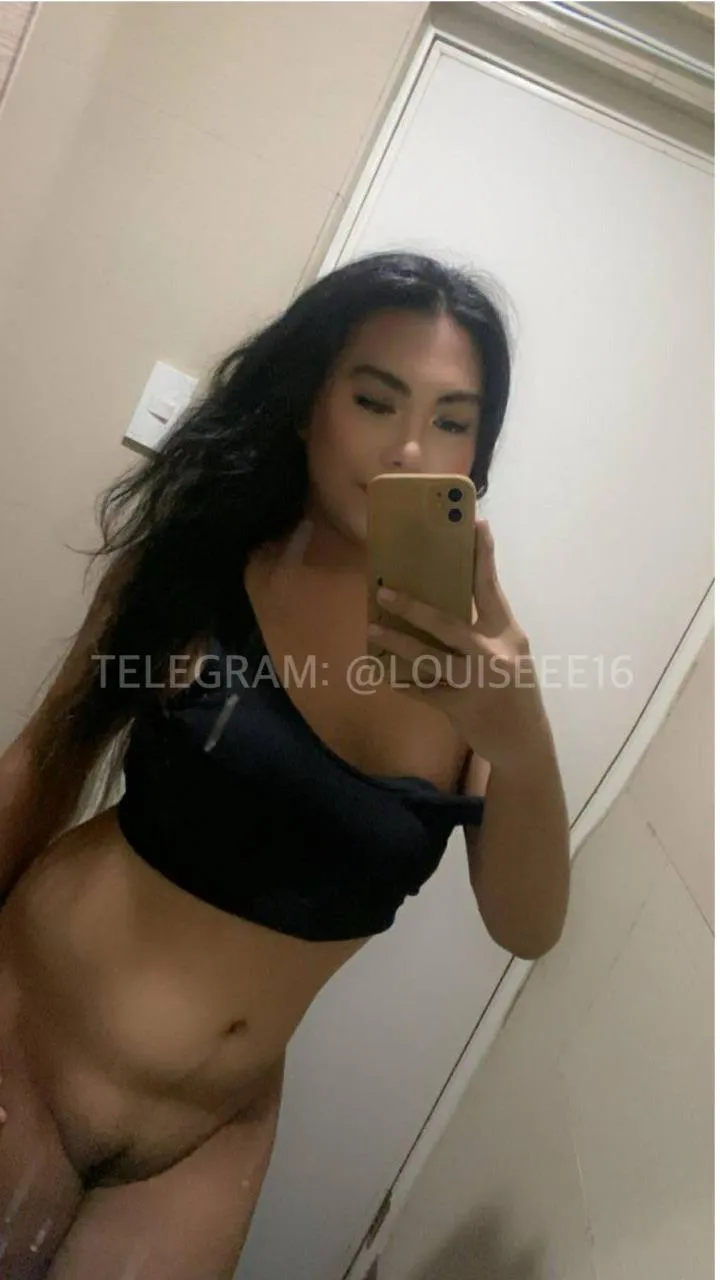 live sessions anyone?🥵💦 hmu