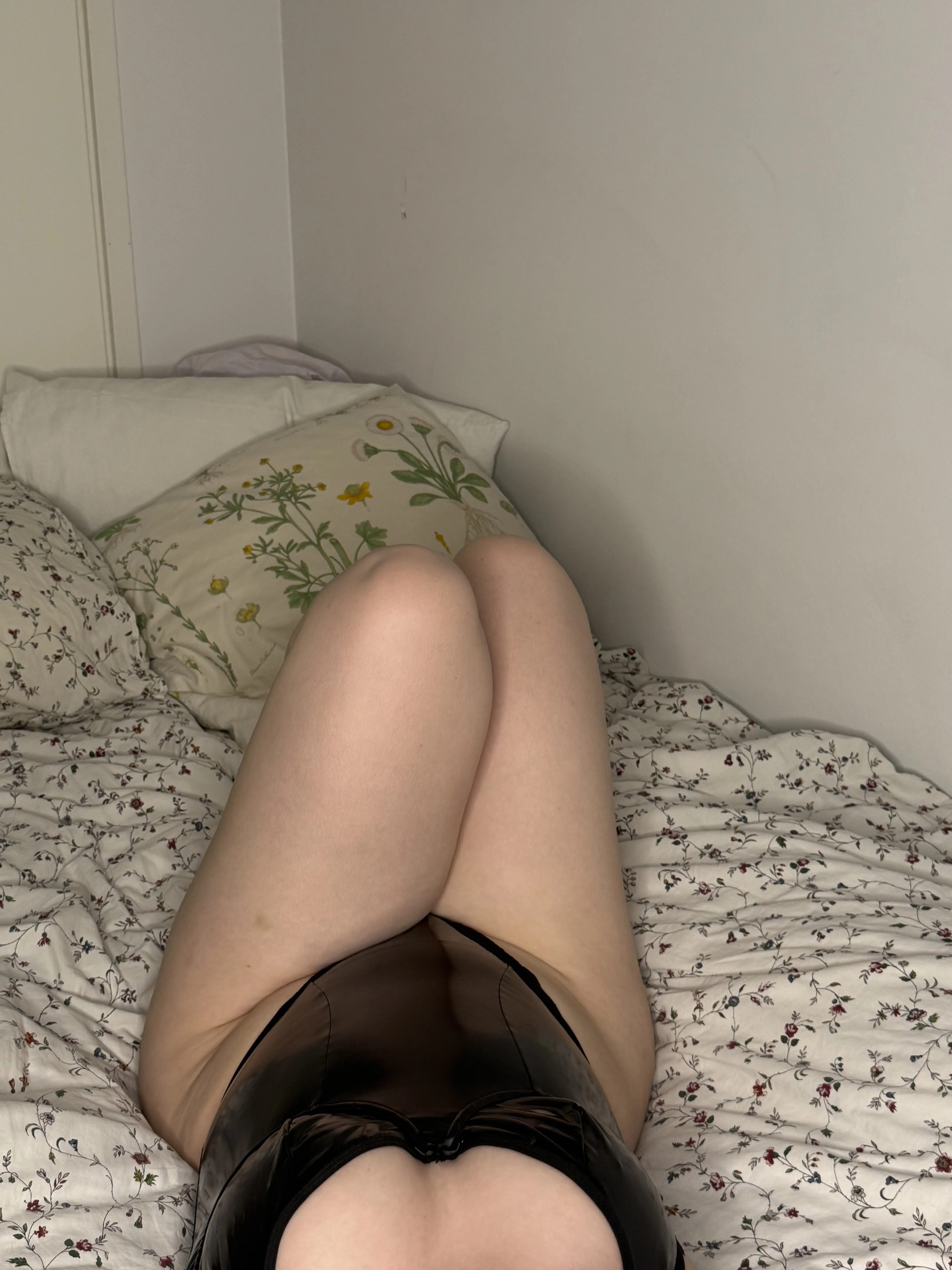 Oon ujo, mutta sun kanssa voisin uskaltaa enemmän🥹