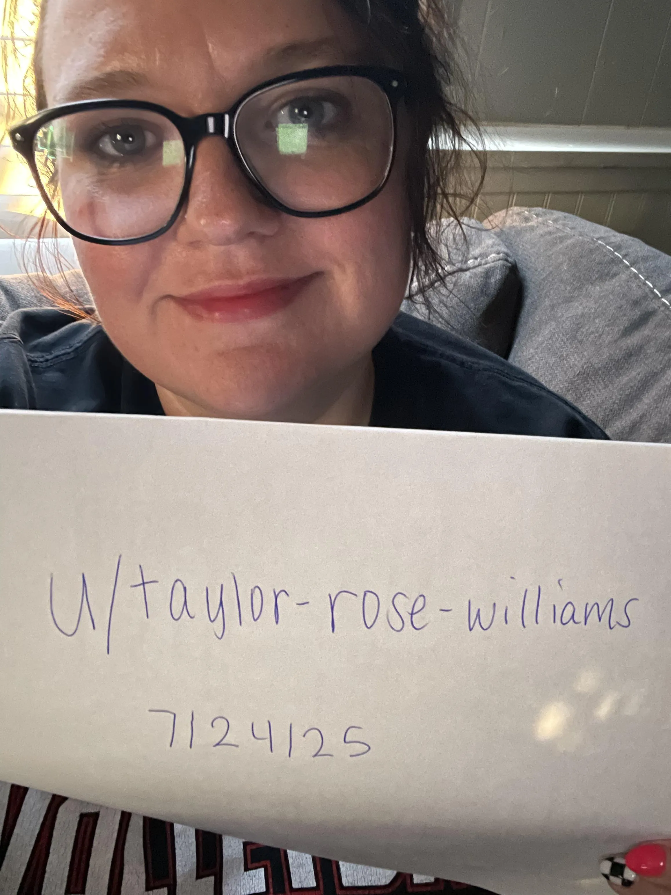 Sent this to mod mail a while back, but posting here now also. Sorry! ❤️