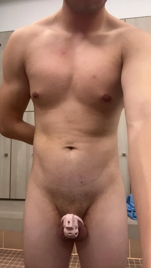 What would you do if you saw me in the locker room like this?