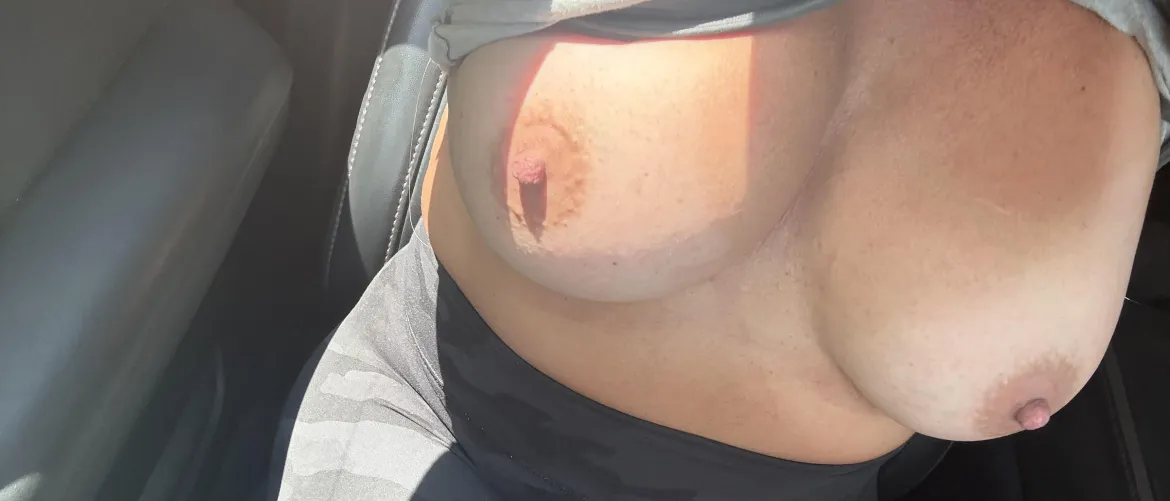Wife’s tits😎, women?
