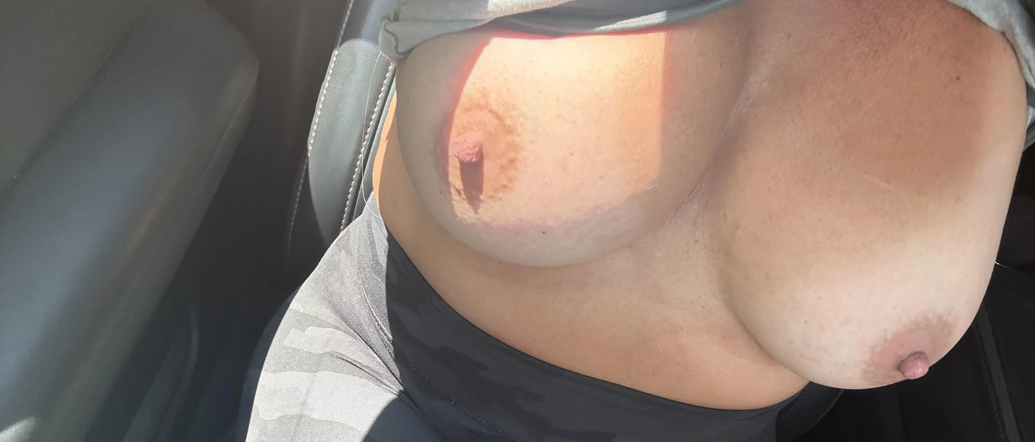 Wife’s tits😎, women?