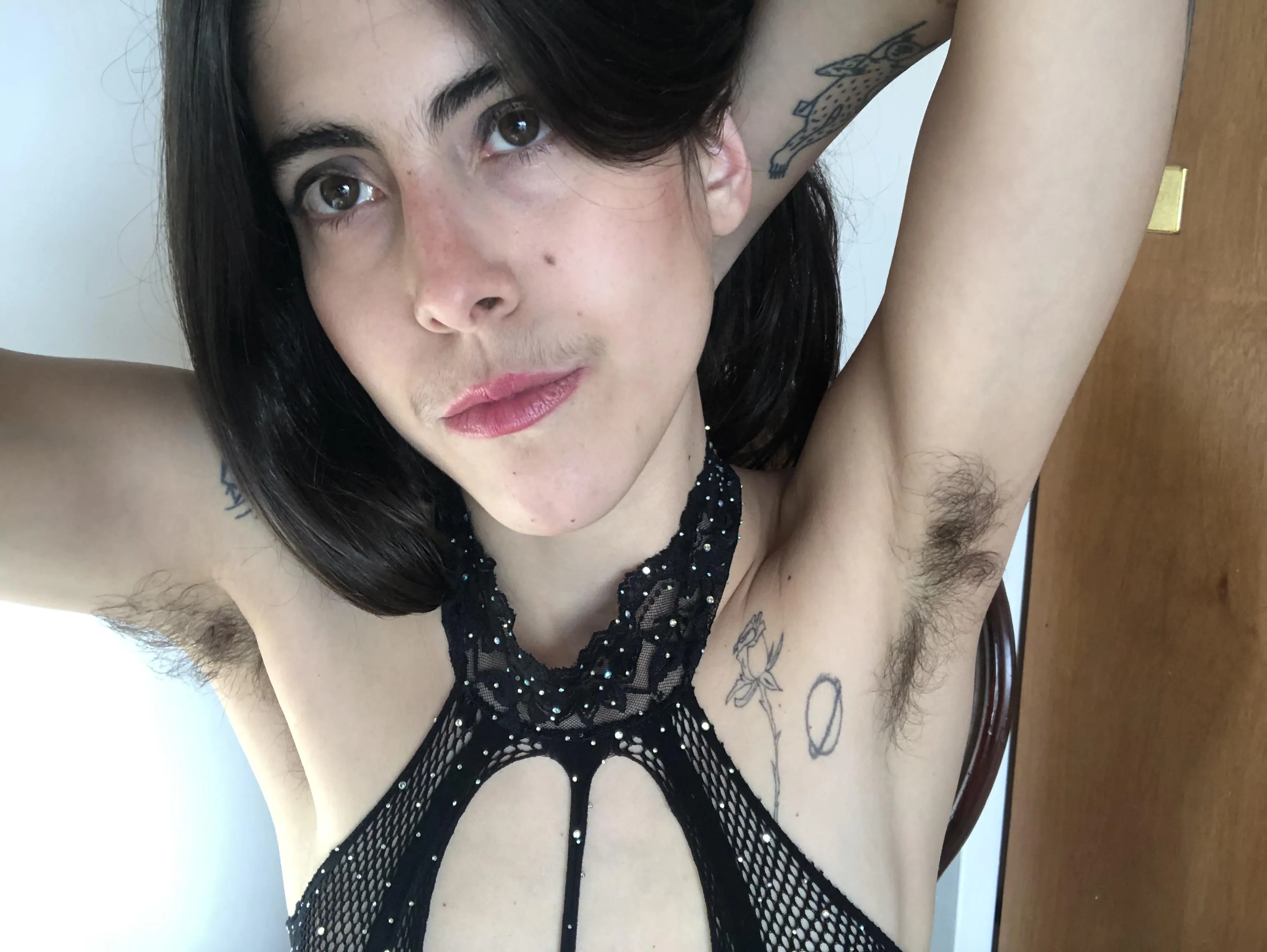 worship this delicious pheromones from my tasty armpit