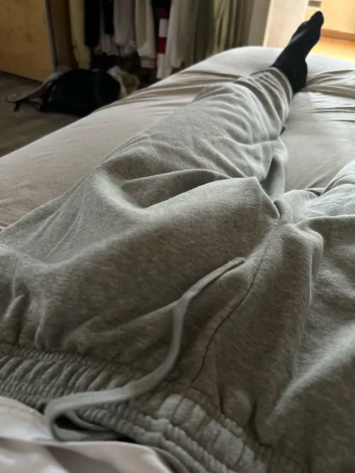 A bulge that's hard to ignore (19)