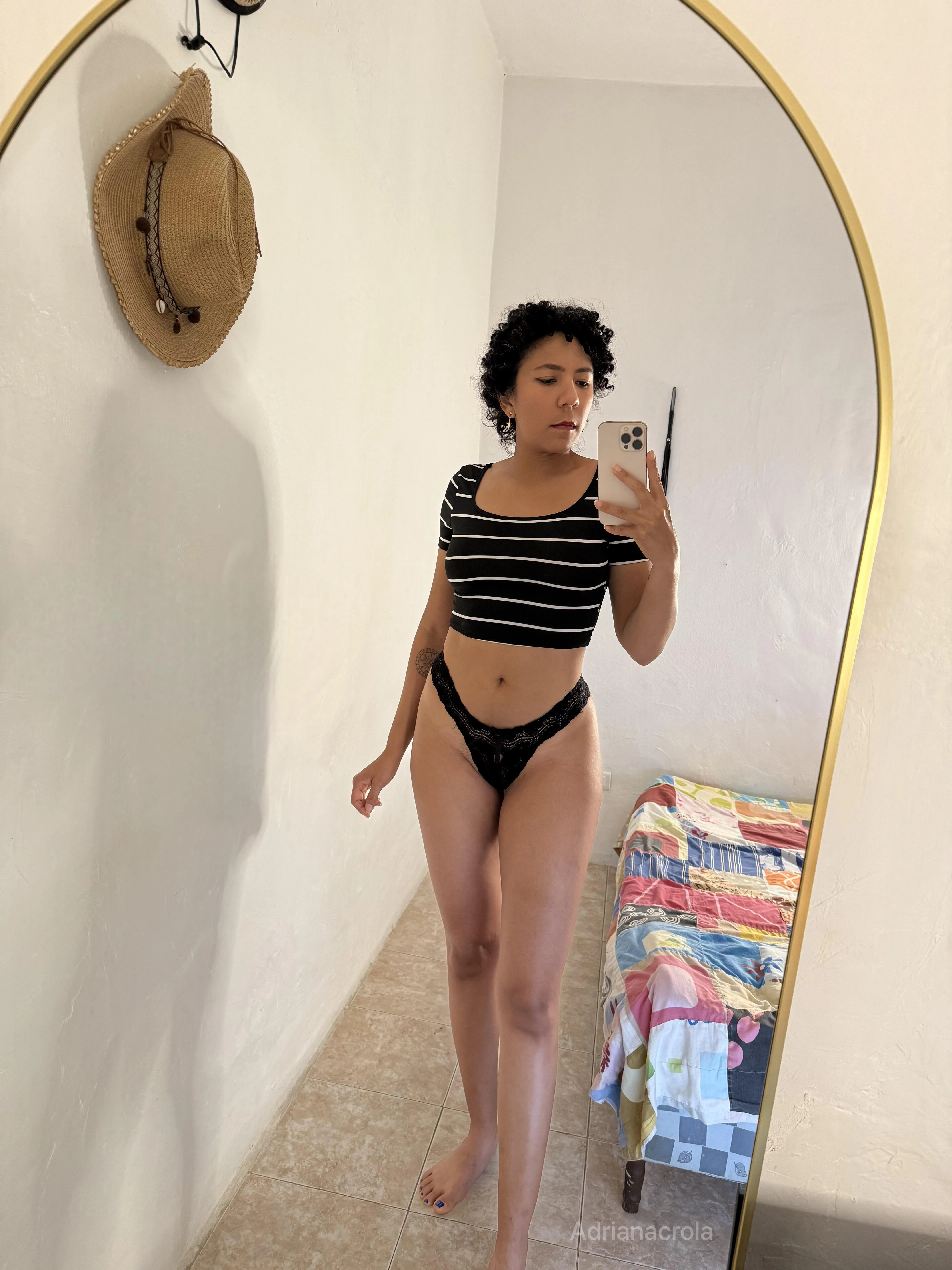 Latina brunette MILF lover then I'm your dream come true