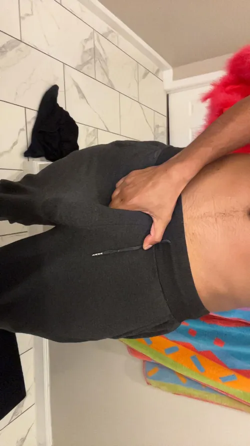 Whos tryna get the pipe?