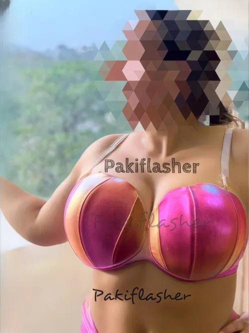 Balconies were made for exhibitionists so i drop my hijab