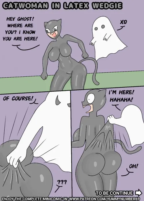 CATWOMAN IN LATEX WEDGIE