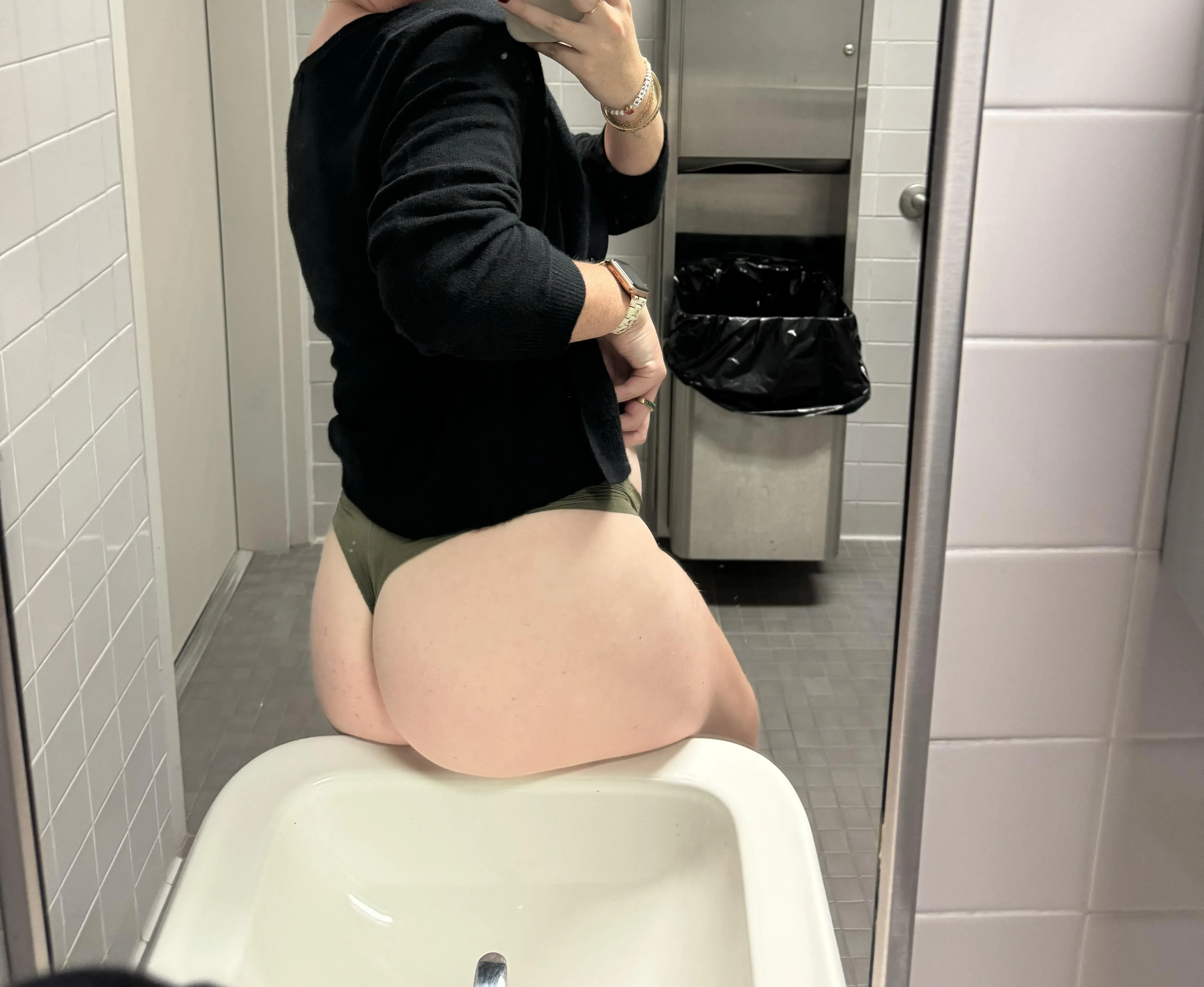 First day back got a little exciting 😌