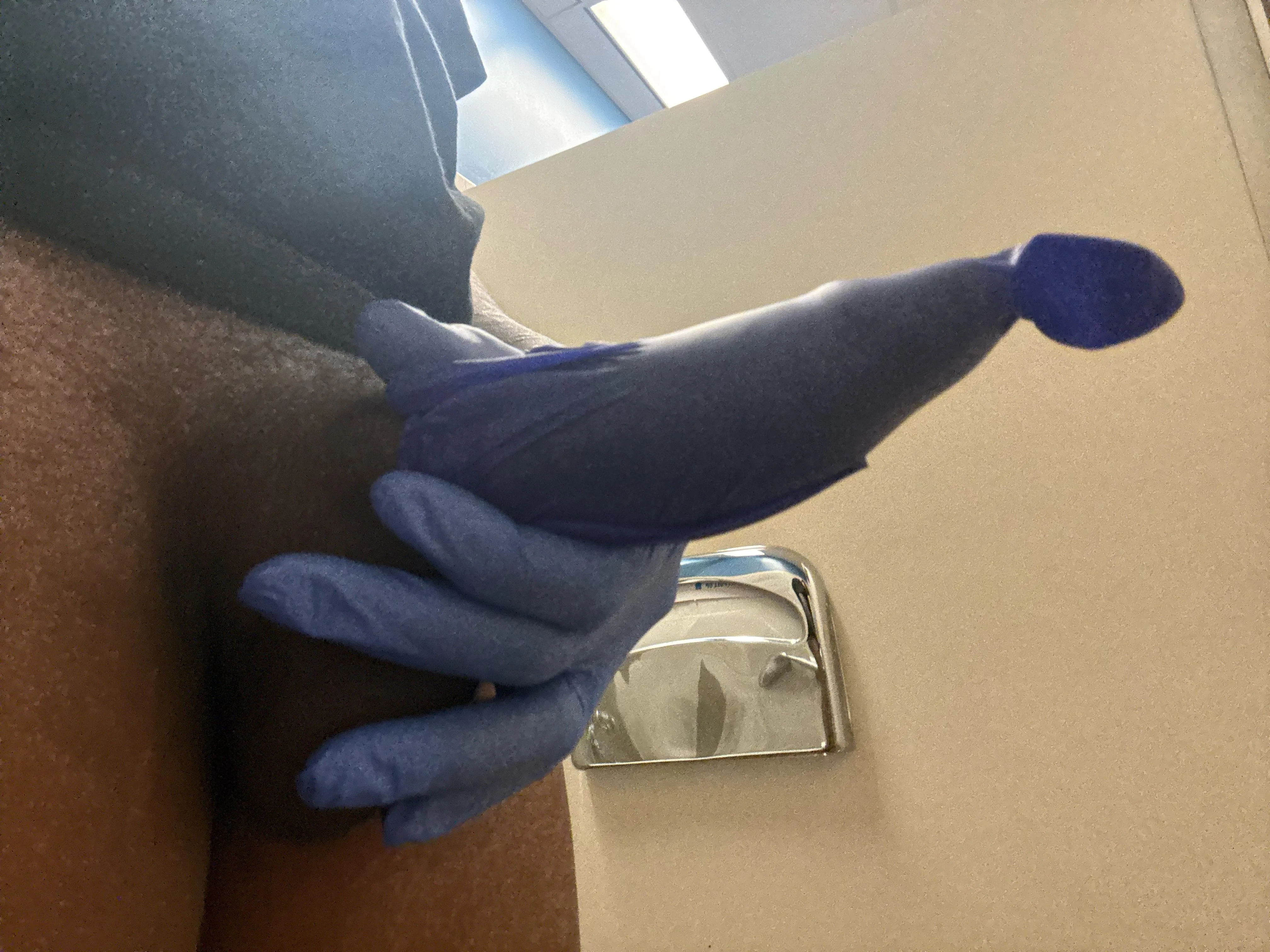 Going to bust in this latex glove at work feels so good wish a nurse could help me