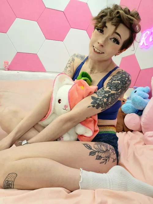 🌈Good morning! Get some sun today!✨ Cyriis.org for 50% off my XXX OF 😈 6000+ pics & vids, daily posts, no chatters, and my beautiful tits 🥰 Piss stuff on Fansly 🤤 Talk dirty with me on Sextpanther💦 links in comments 💖