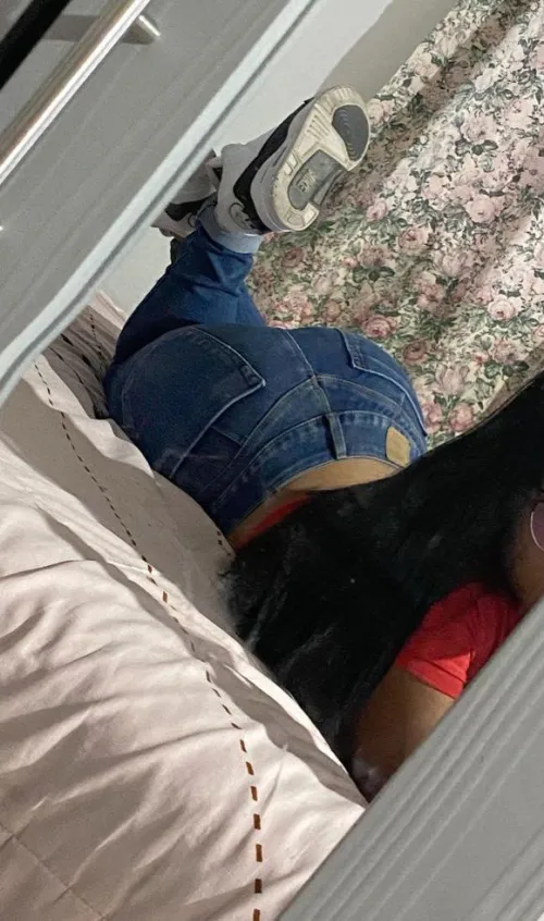 Hey there do you like my jeans?