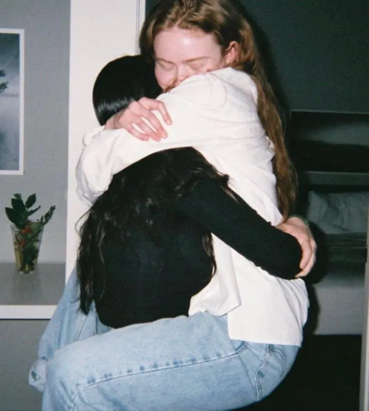 Imagine holding Sadie this way🥵