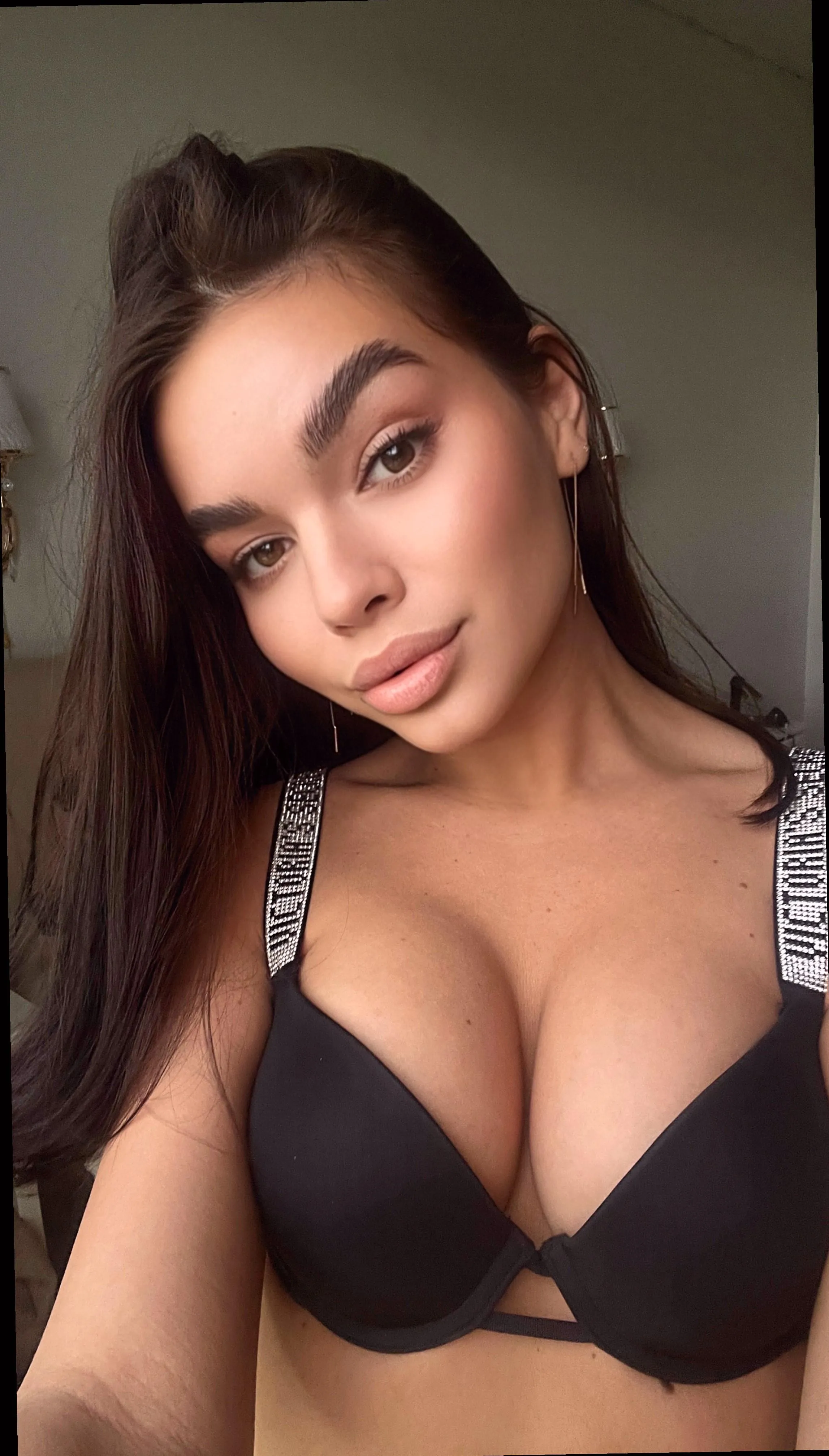 Mistress of control, master of your thoughts.