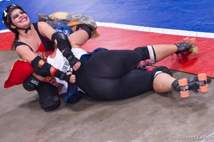 Roller Derby girls pantyline