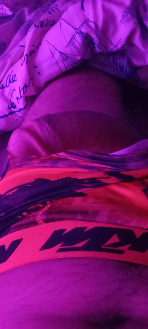 Ça bande bien fort ce soir ;) qui pour m'aider en DM