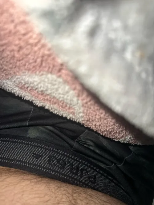 25 m 6’3 200lbs dm or comment if interested