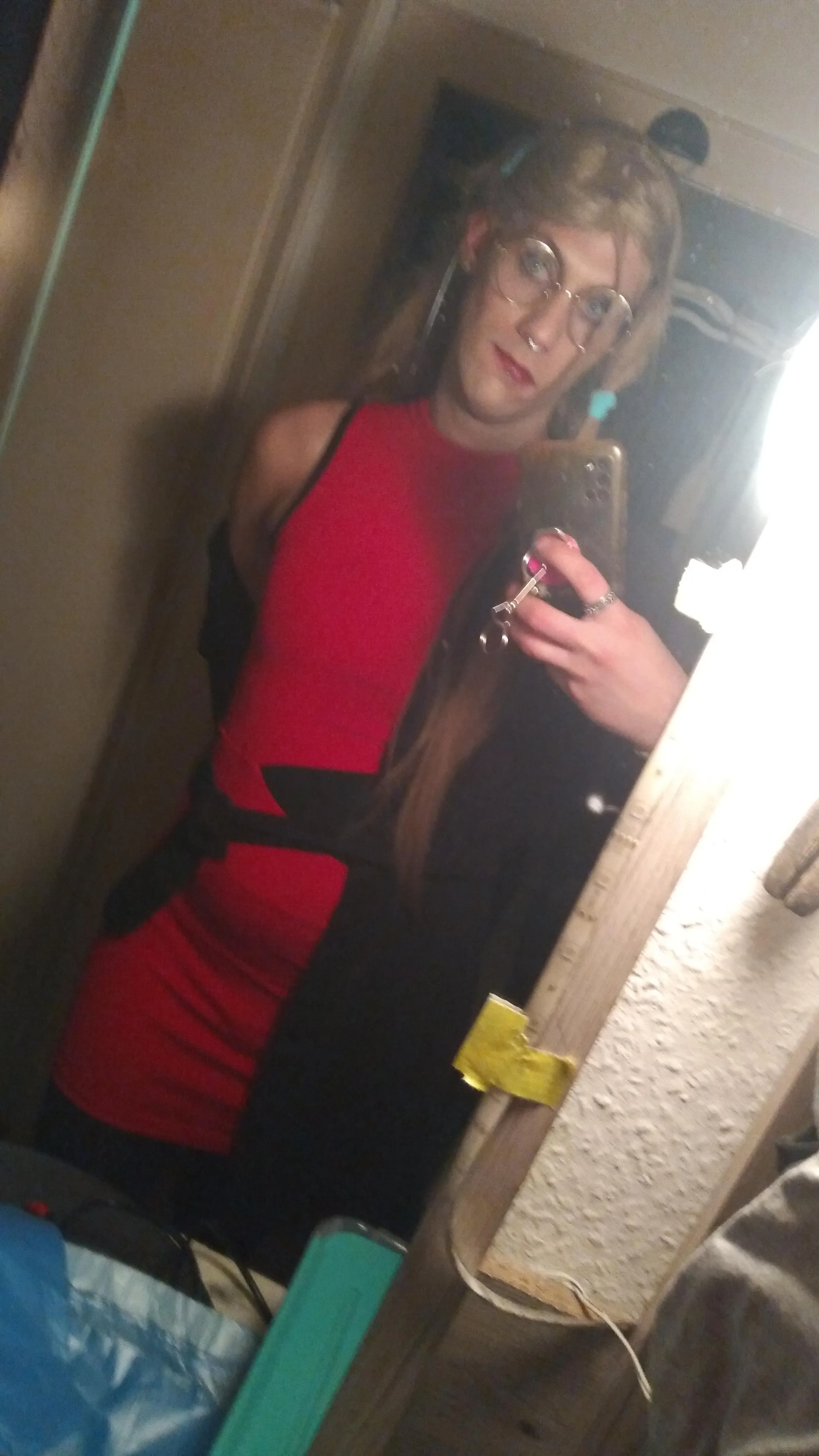 28 femboy besuchbar in Duisburg-Neudorf