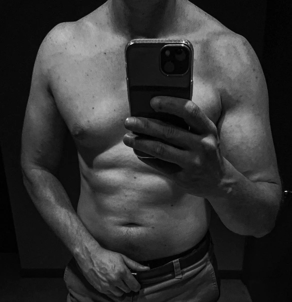 34 [M4F] searching for a sub