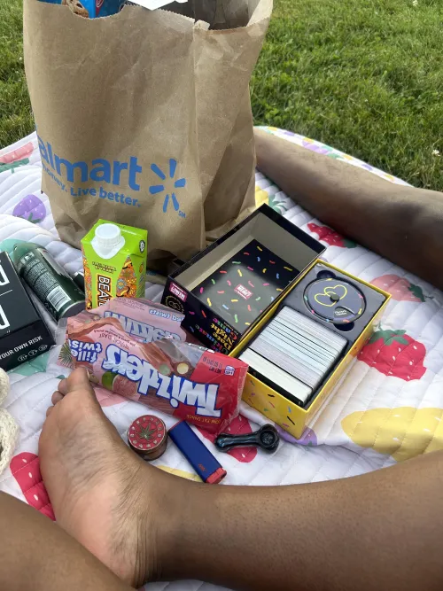 Do You Want A Picnic Invite Cucky?🥺