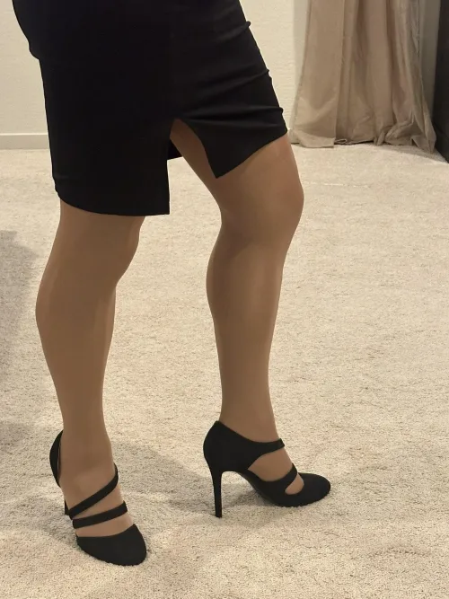 I love the power of a work skirt