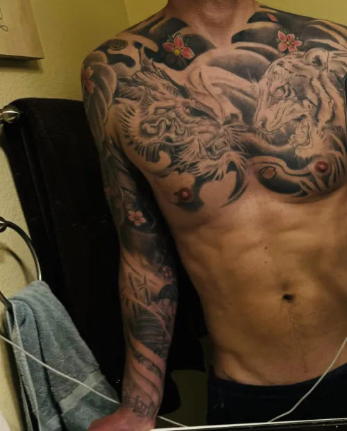 Looking for a cuck couple