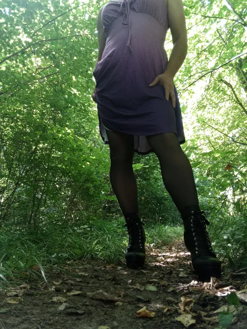 Sissy sucht im Urlaub Kontrolle!