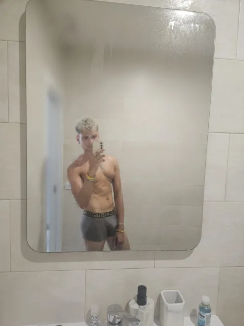 Time to get serving fags.. i need a new atm