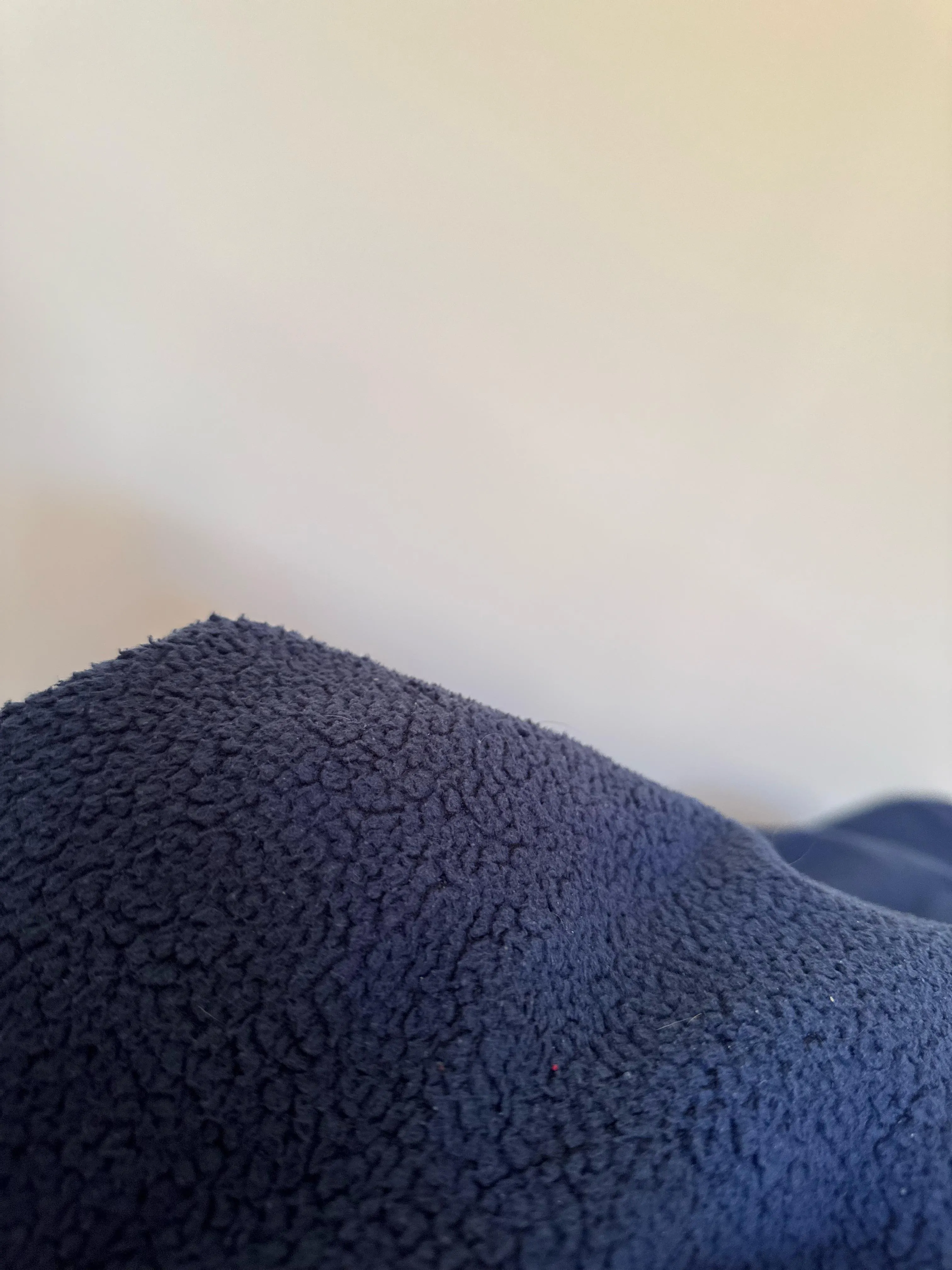 20 M UK any hot bods and cocks able to help distract me? Life's shit rn and I just wanna forget, UK pref but don't mind (face and cock is sexy) I might send idk. Snap: sky46789