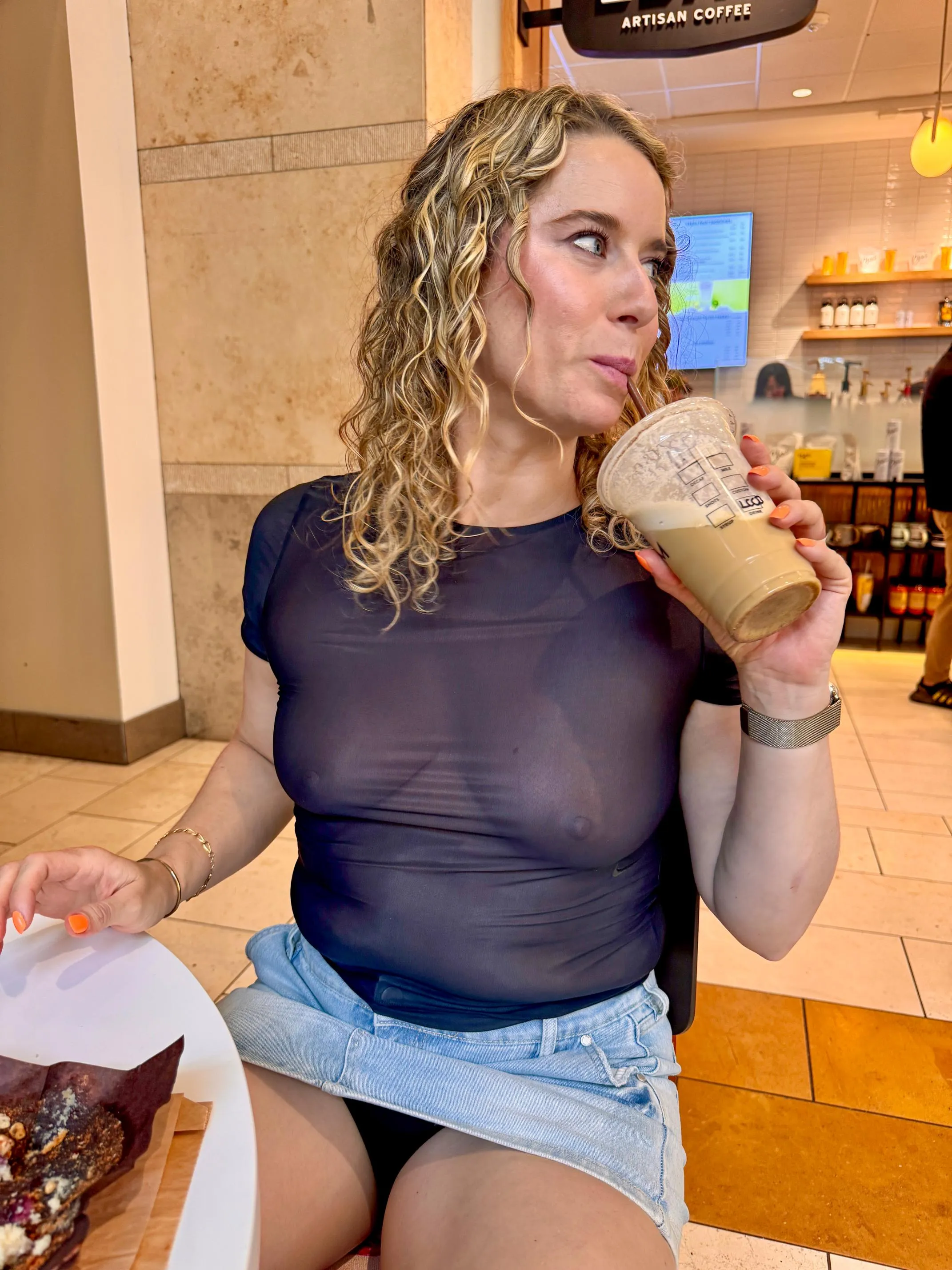 Cooling down with an iced latte 🧋