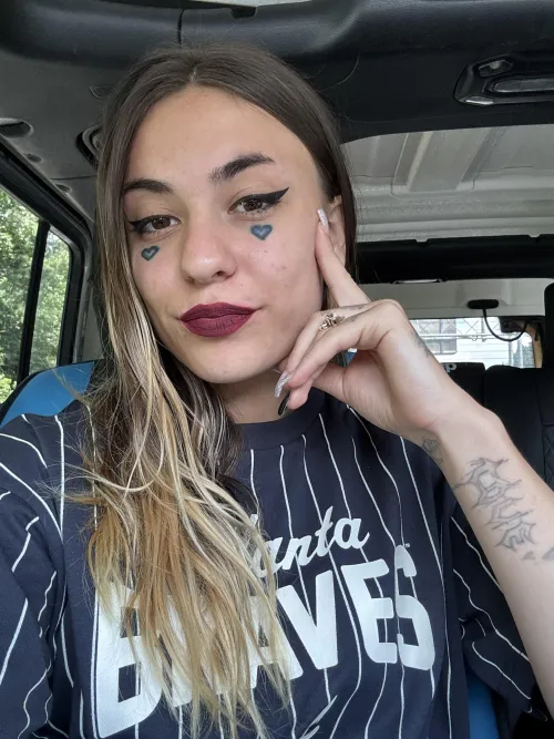 dirty cuckold(or feet) fantasies that I can make happen for you??? Starting rate $5 per 3 minutes😉☺️