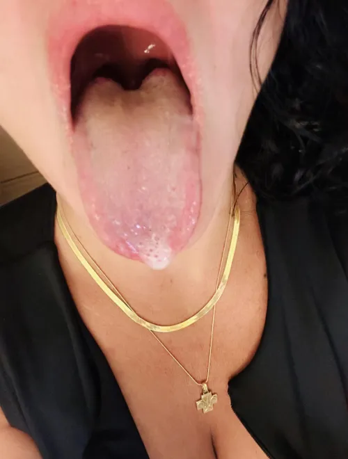 {F} Let's start your journey right here