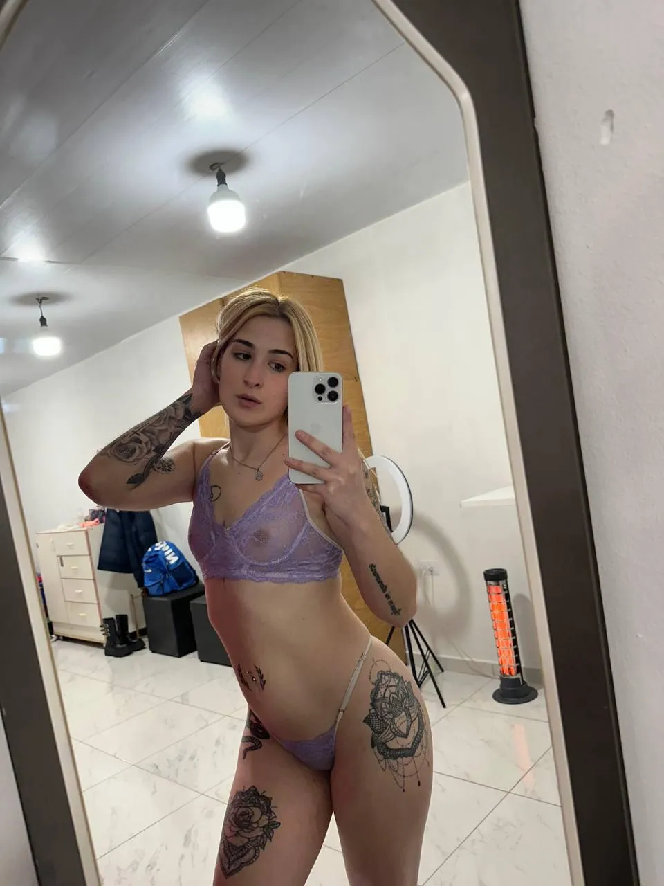 If you’re not afraid to play dirty, I’m 25f and already waiting.