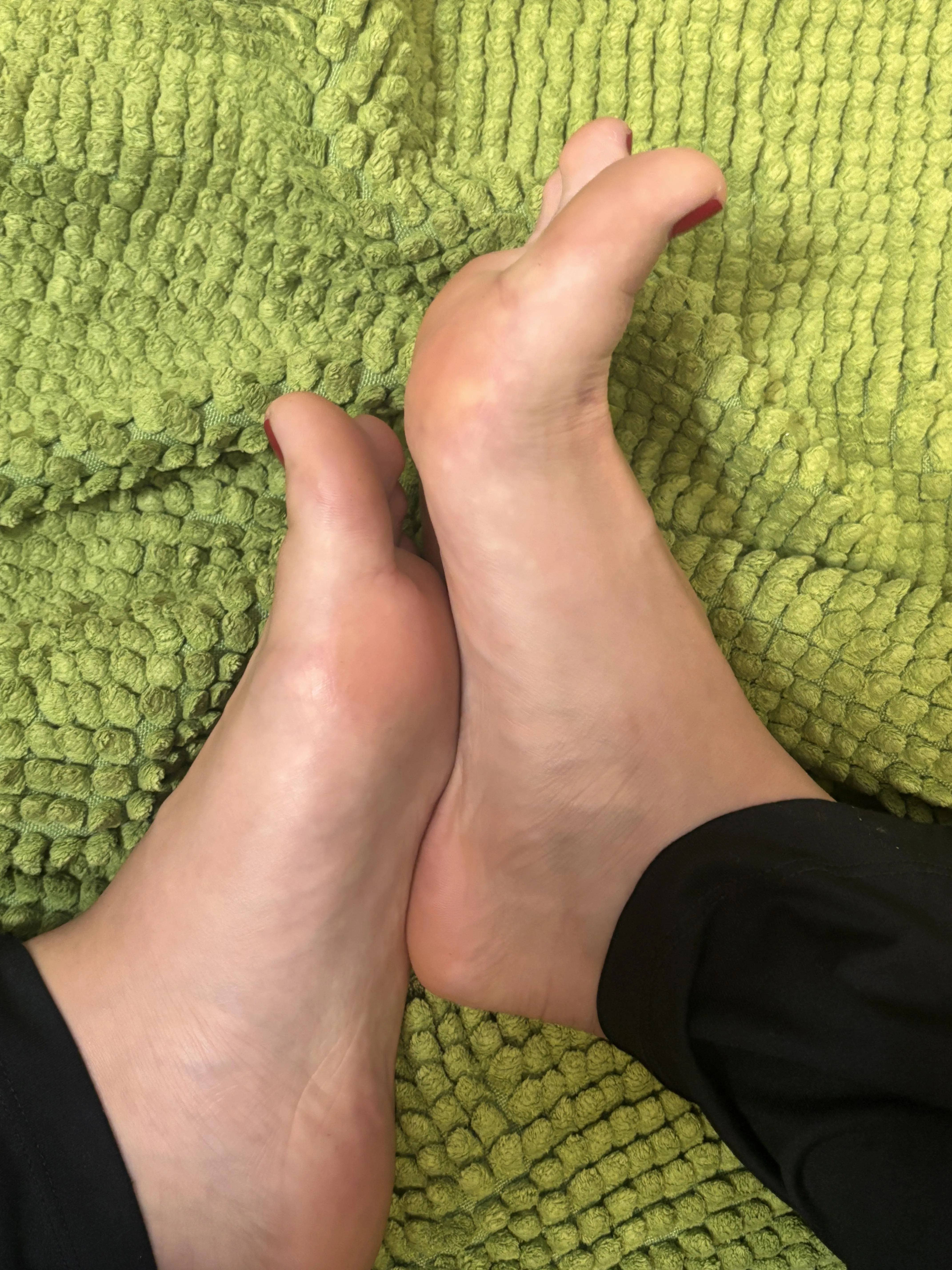 I’m backkkk 👣💦